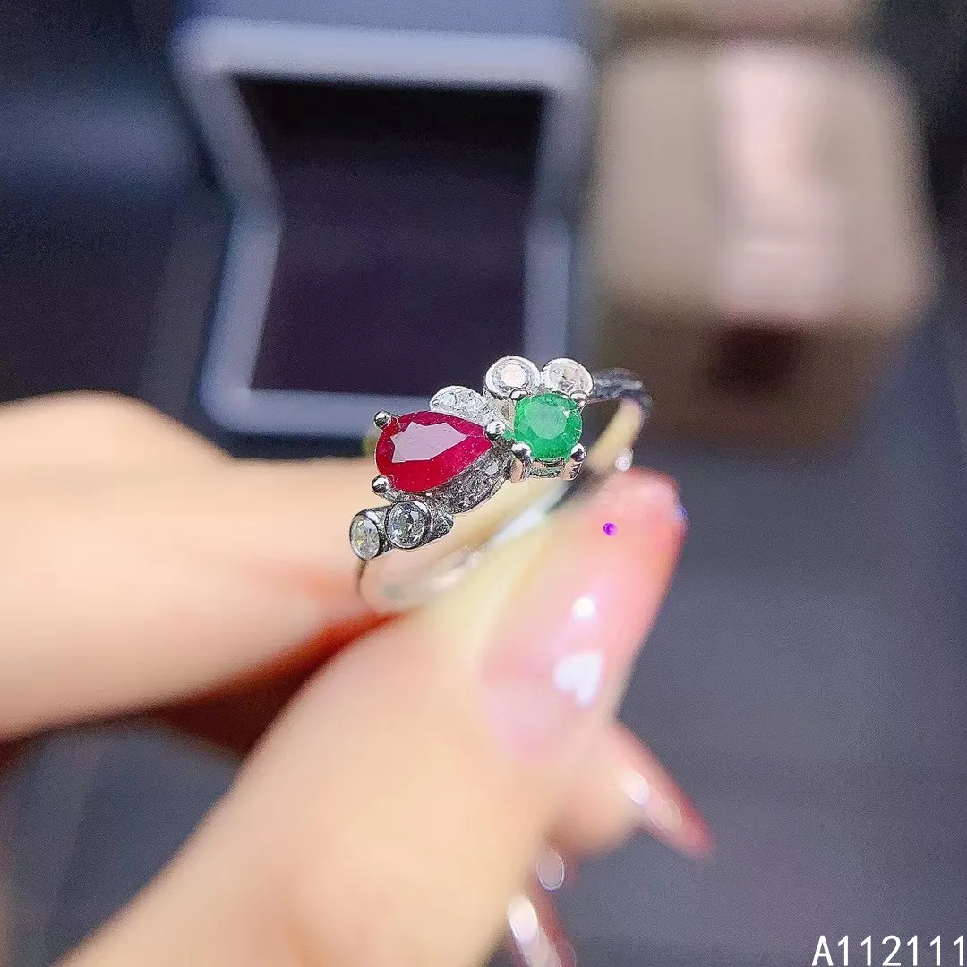 Кольцо из серебра 925 пробы с натуральным камнем