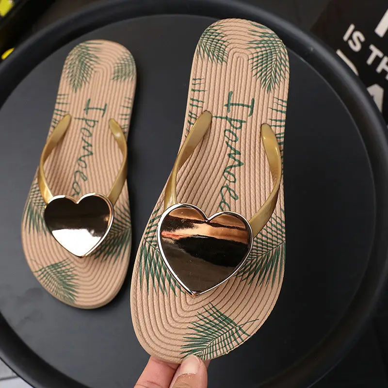 

Outer Wear New Slippers Women Clip Feet Summer Women Flip Flops Fashion All-match Woman Peach Heart Flat Slides