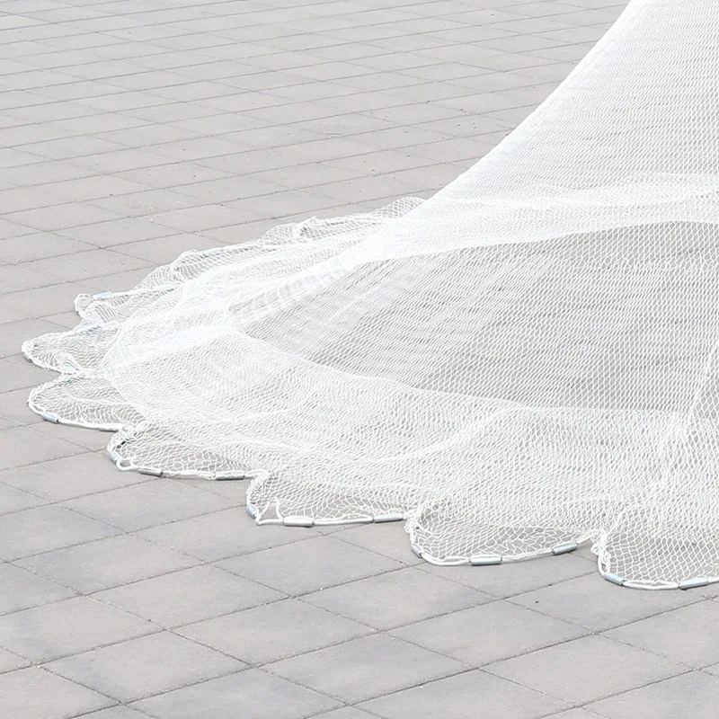 

Lawaia Hand Throwing Fishing Net Traditional Style Cast Net White Nylon Material Fishing Landing Net with Iron Sinker Small Mesh