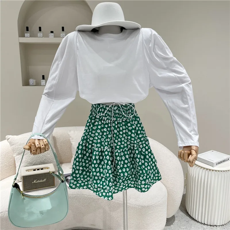 

NewWomen's clothing Spring Summer 2021 Fashion New Temperament Vintage print skirt + versatile solid white T-shirt