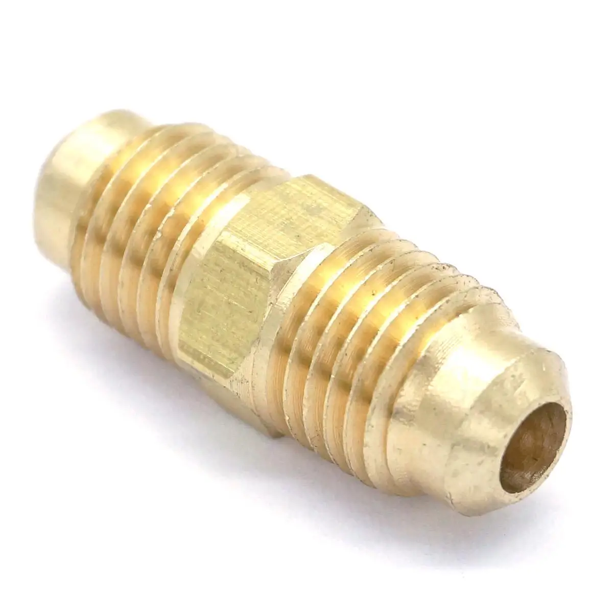 Штуцер sae. Штуцер m1/4" sae x m1/8" npt (u1-4a) проходной (31008-01-00). Штуцер 1/4*1/4 (sae). Штуцер под ниппель 1/4" sae x 1/4" sae с колпачком. Штуцер 1/4“sae x 3/8“npt.