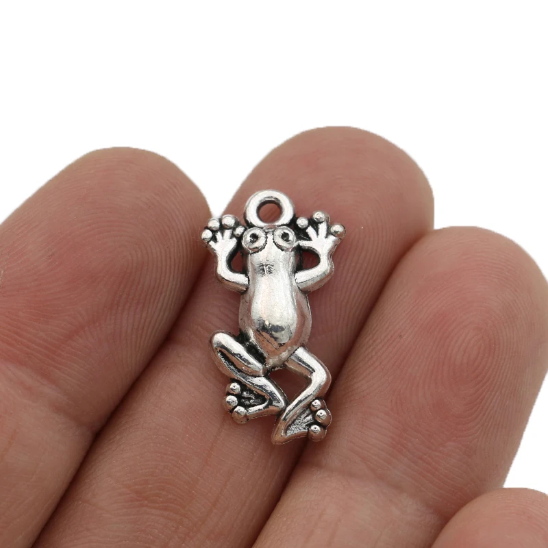 

JAKONGO Silver Plated Frog Charms Pendants for Jewelry Making Bracelet DIY Accessories 22x13mm 15pcs