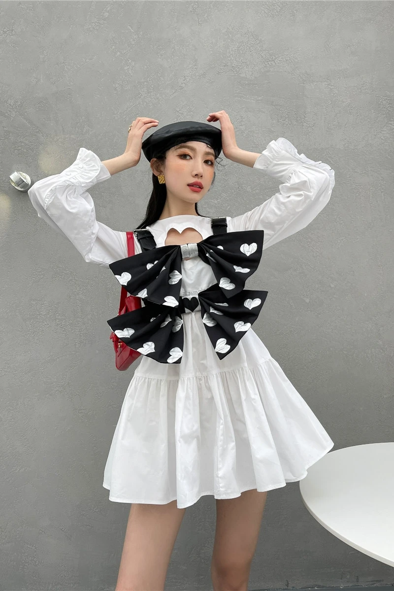 

Preppy Style O-Neck Hollow-out Above Knee Pleated Princess Dresses 2021 Spring White Short Dress Cute Girls Bow Vest