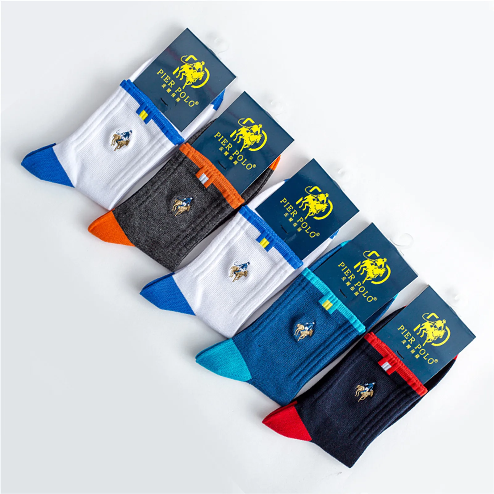

High Quality Brand Spell Color Socks Fashion Casual Cotton Crew Socks Business Embroidery Autumn Winter Men's Socks