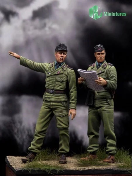 

1/35 model kit resin kit Chariots and tanks duo