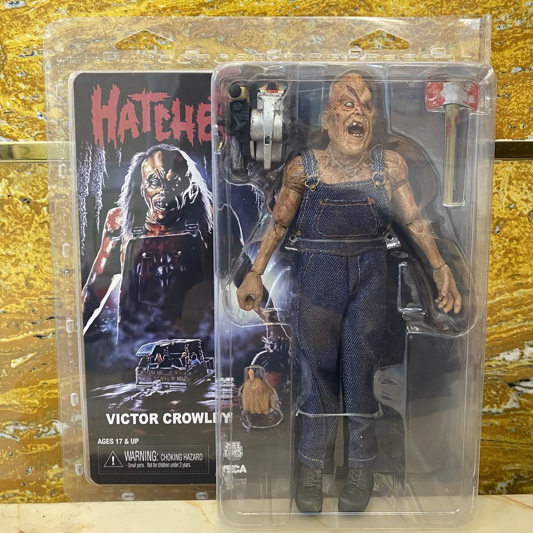 NECA 56060 из вулканической лавы Виктор Кроули 8 дюймов волокна одежды фигурку модель