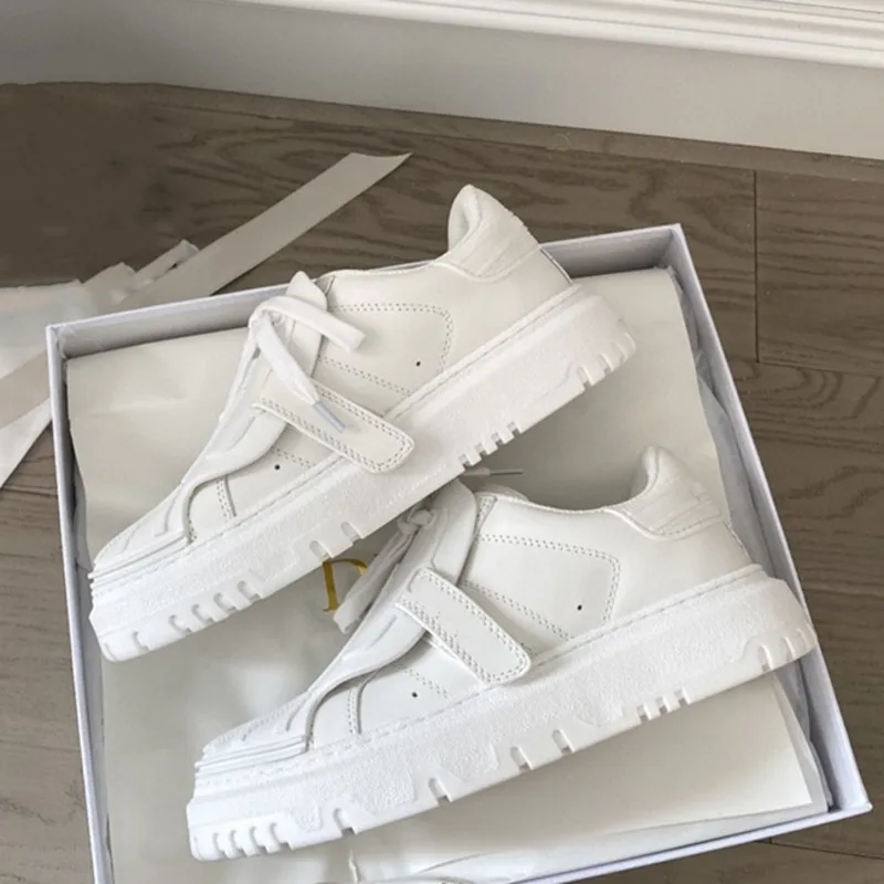 

Luxury D Flats Woman Sneakers Women's Shoes Ladies Casual Breathable Female Vulcanized Shoes Fashion Women Comfort Sports Shoes
