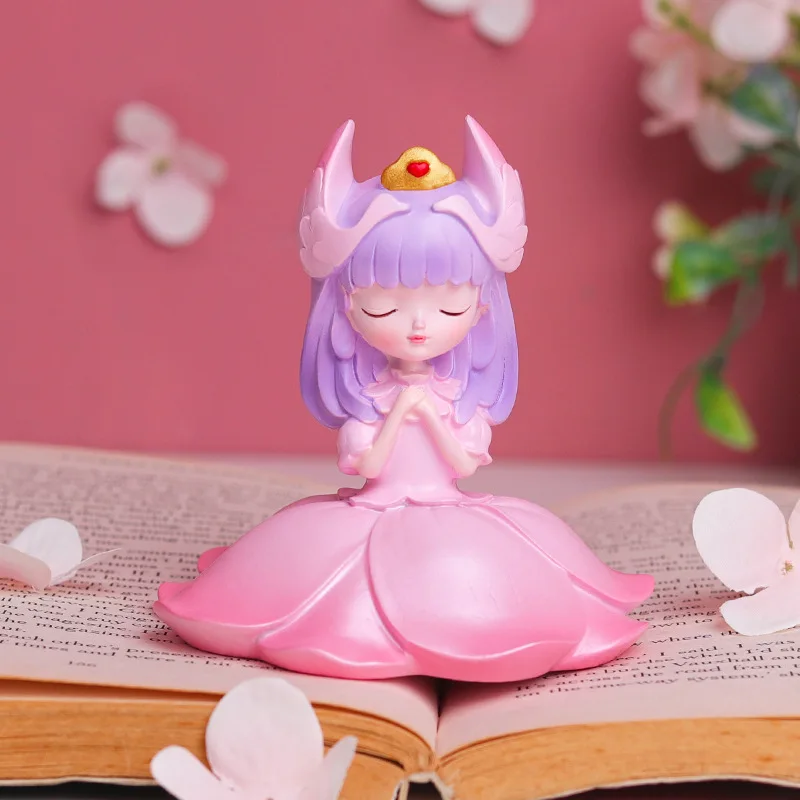 

Cute Cartoon Swan Princess Ornament Exquisite Resin Crafts Statue for Home Office Car Decoration