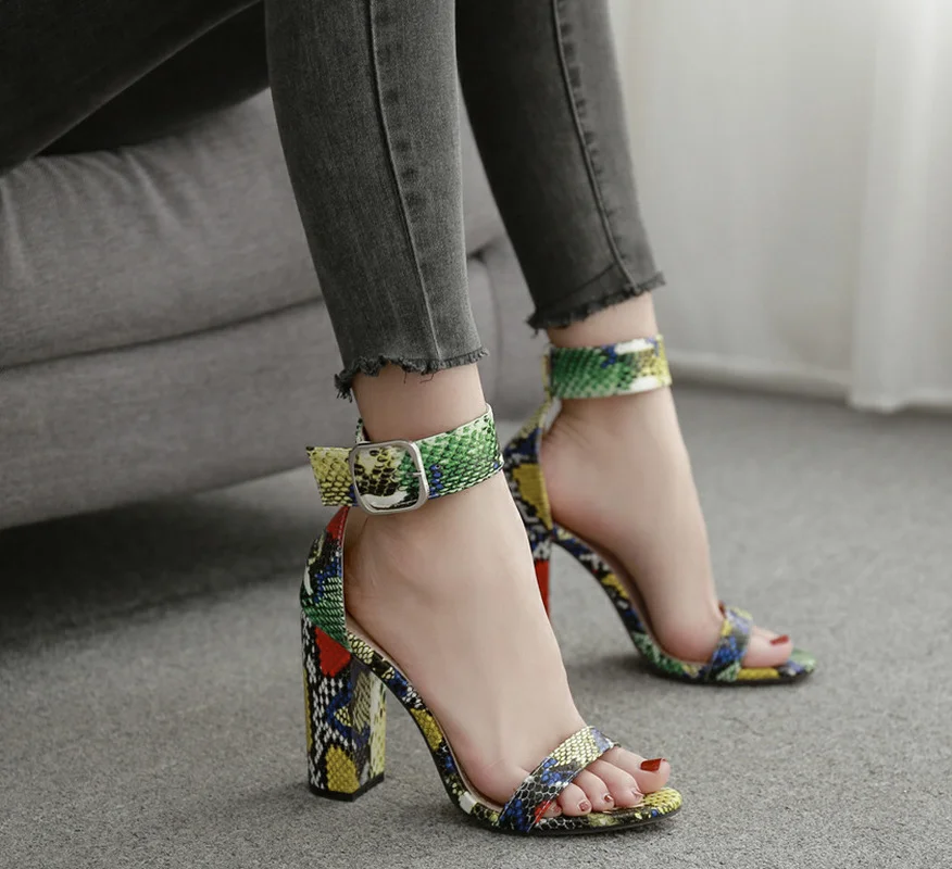 

Summer High Heels 2021 Buckle Leopard Print Women Sandals High Heels Ankle Strap Square Heel Fashion Sandals Pumps Dropshipping