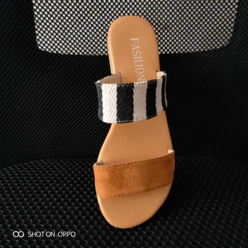 Сандалии женские уличные из змеиной кожи плоская нескользящая подошва