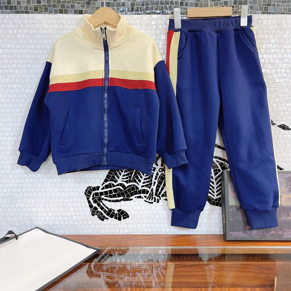 

Brand high-end winter clothes new warm baby coat pants two-piece set