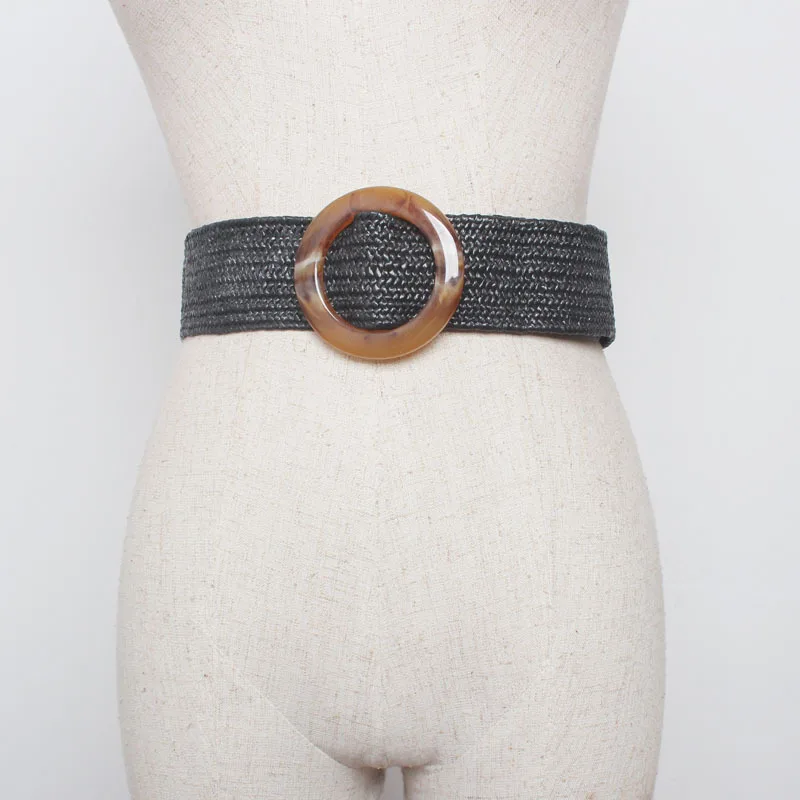 Ремень женский винтажный с круглой пряжкой черный регулировкой без отверстий