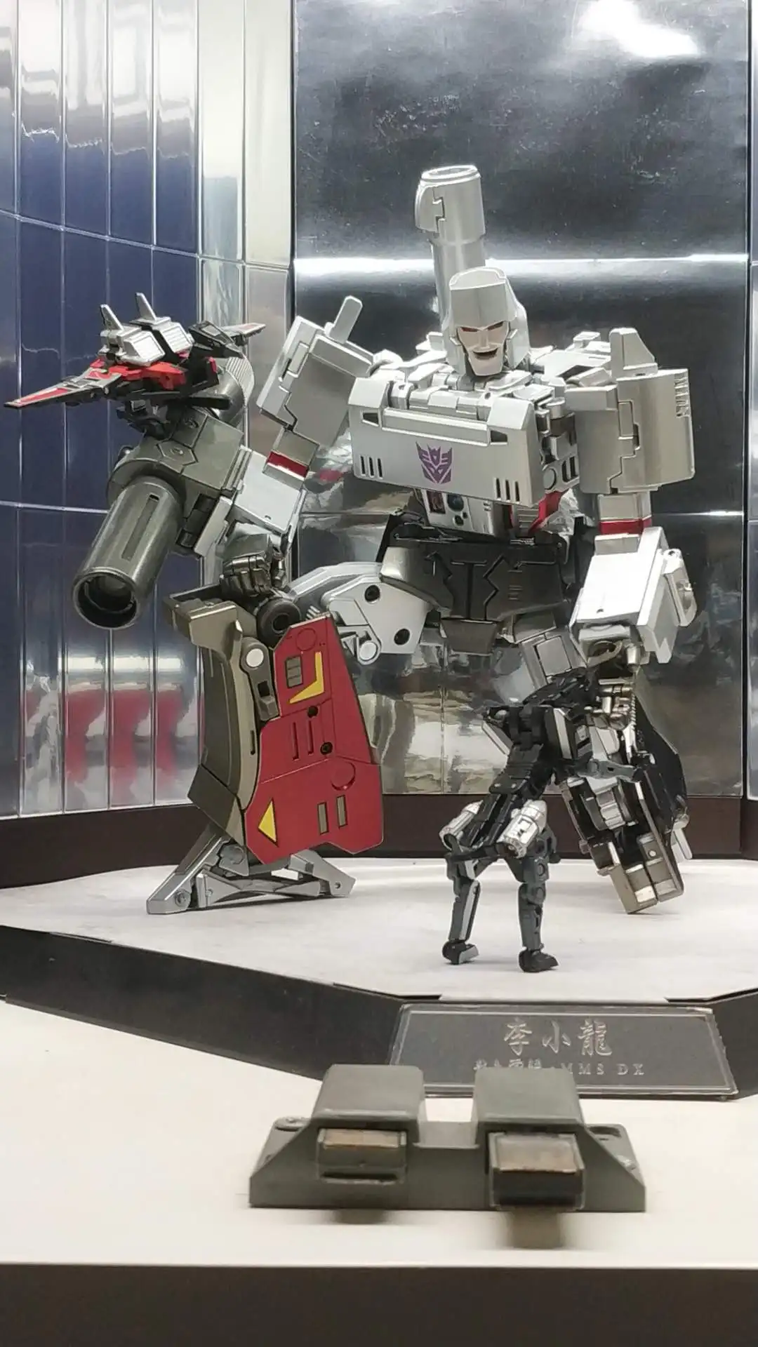 Игрушки трансформеры MP 36 Мегатрон металлический цвет ко в коробке|Игровые