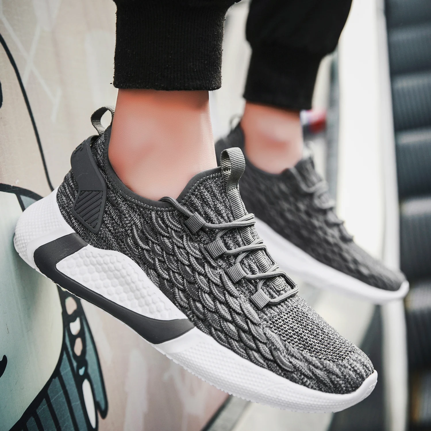 

Кроссовки мужские сетчатые легкие, повседневная обувь для тренировок, на шнуровке, Уличная обувь для тенниса, весна-осень 2020