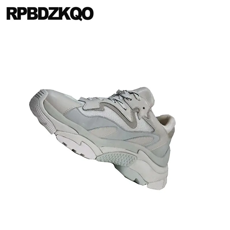 Женские замшевые кроссовки на платформе Серые из натуральной кожи шнуровке