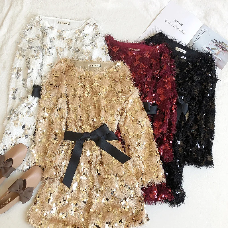 Новинка весенне осеннее элегантное свободное платье с круглым вырезом и поясом