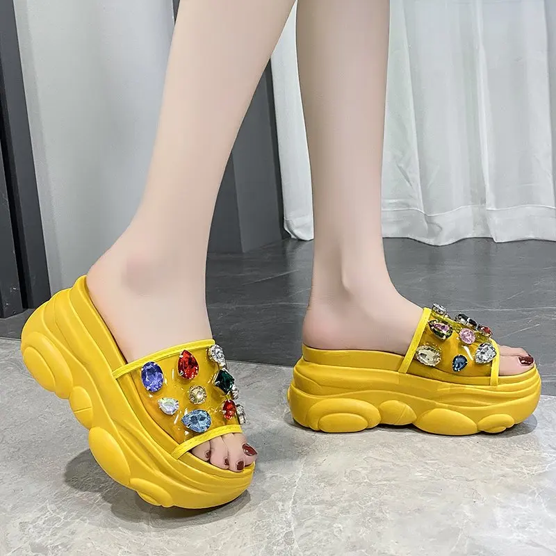 

Сандалии Rimocy 2021 женские на платформе стразы, прозрачные тапочки с открытым носком из ПВХ, пляжные тапочки на толстой подошве, желтые, лето