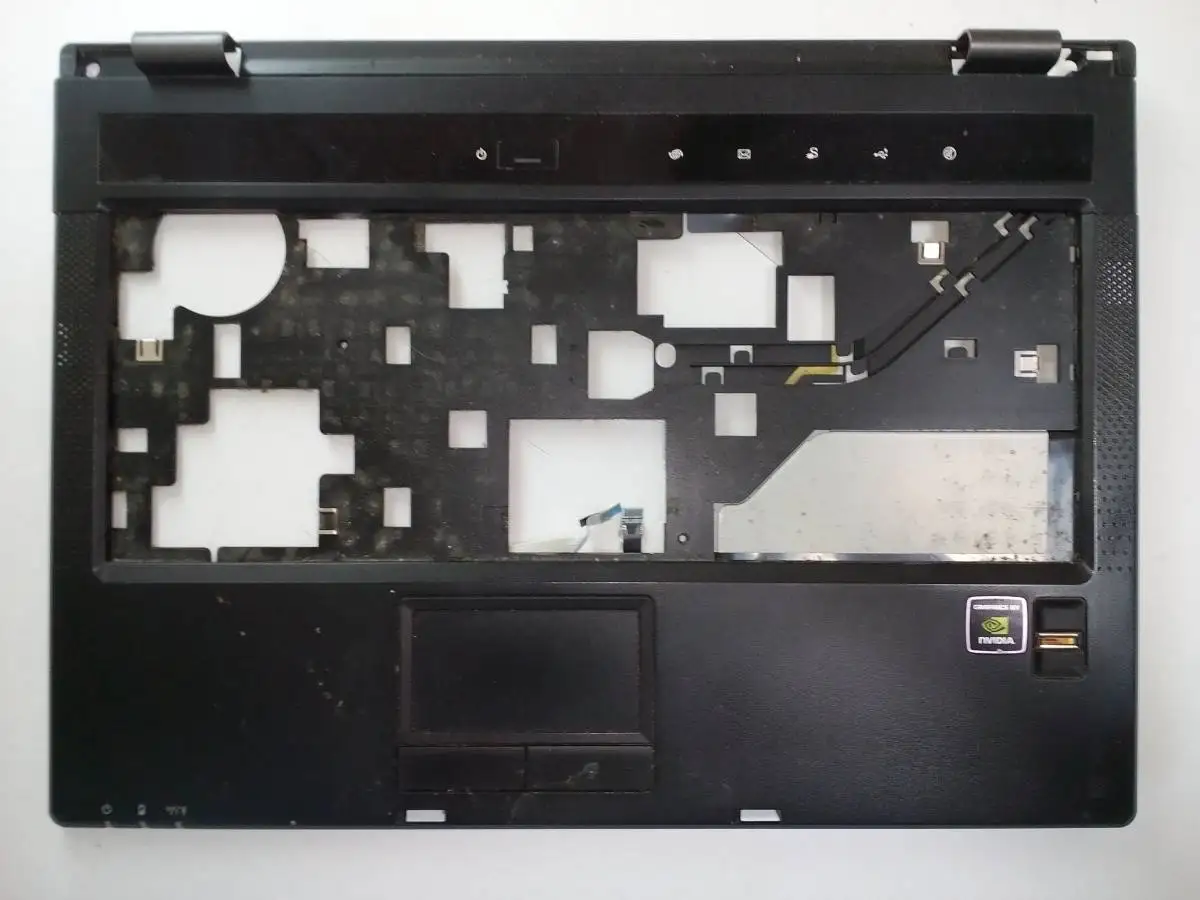 Палмрест RoverBook Nautilus V450 WH|Рамки для ноутбуков| |