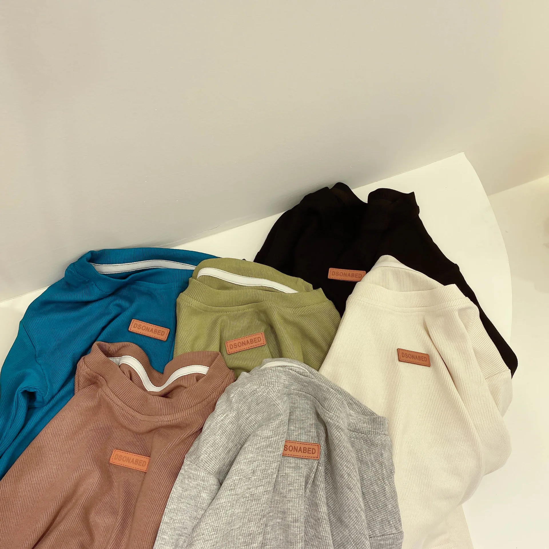 

2-6 Years Round Collar New Baby Boy T-Shirt Children's Clothes Girls Long Sleeve T-shirt Spring Autumn bottoming T-shirt 2021