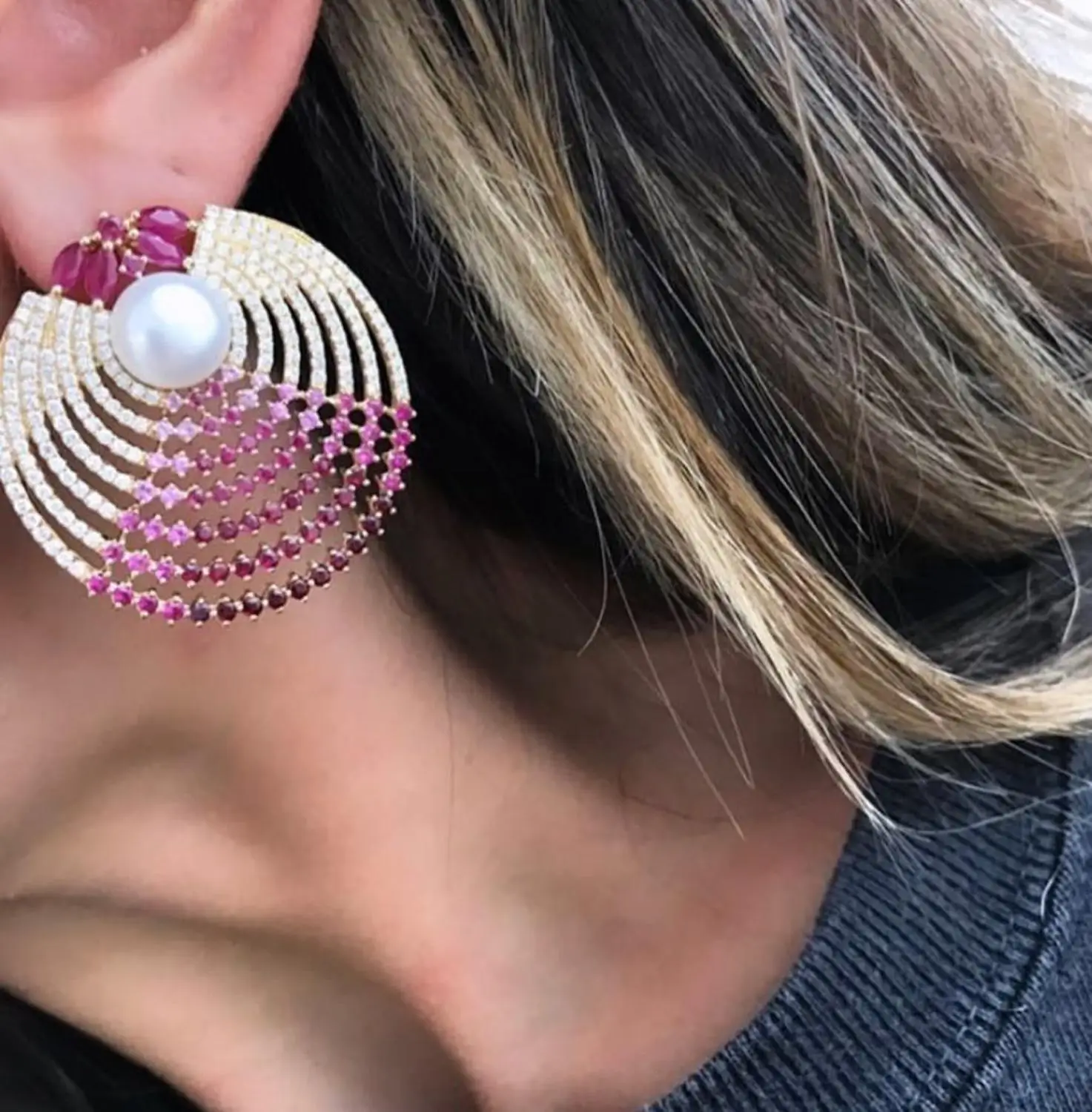 Женские круглые серьги с искусственным жемчугом в Корейском