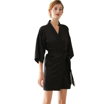 

Высококачественное сексуальное шелковое атласное черное платье, Женское ночное платье с кружевной отделкой, длинная ночная рубашка