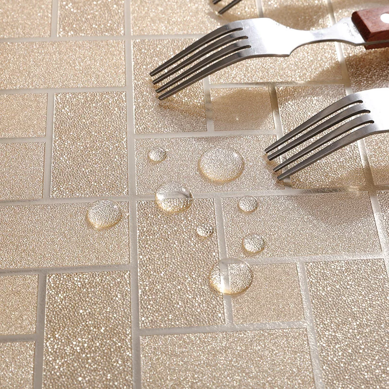 Возможно изготовление на заказ золотые не прозрачные пластиковые скатерти с