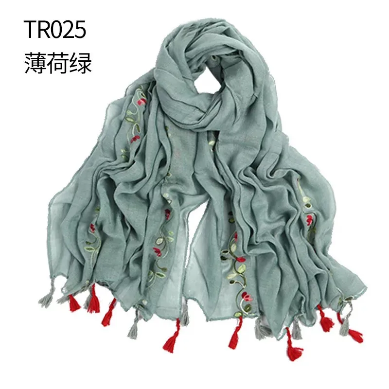 

New style Fashion quality Shawl Scarves woman Autumn and winter Cashmere Warm Embroidery Scarf Business Wraps Foulard