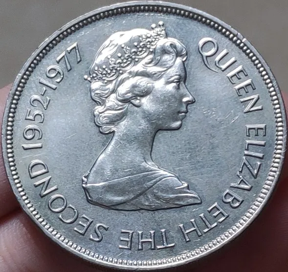 38 мм Guernsey 100% настоящая памятная монета оригинальная коллекция|Значки| |