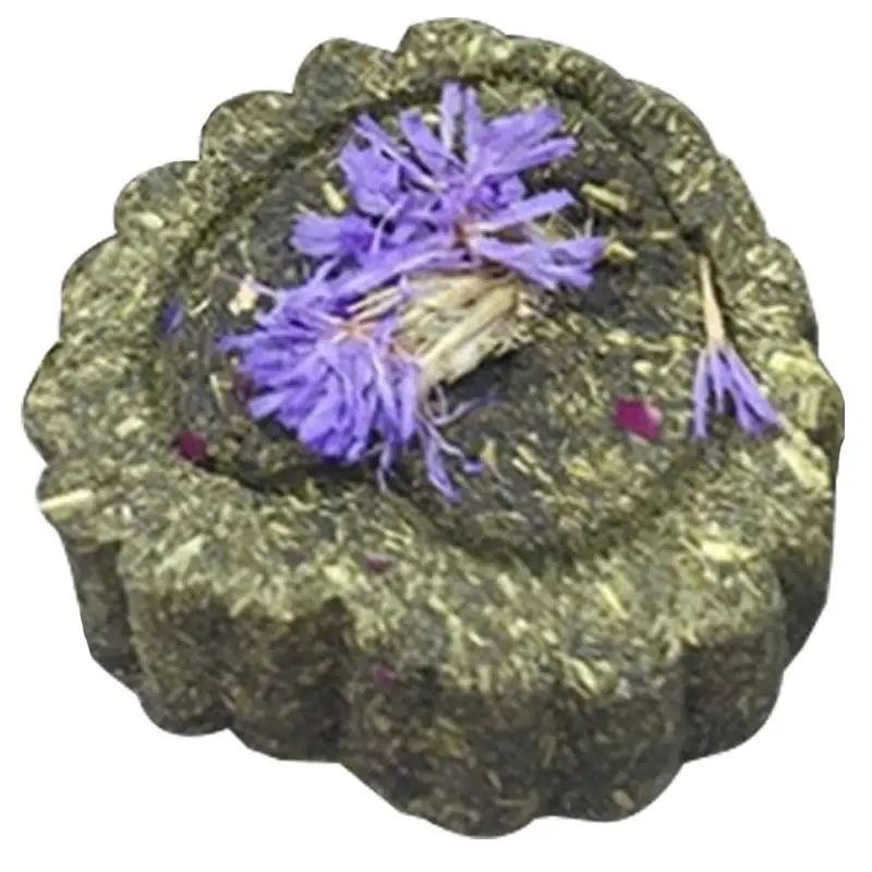 

1pc Bite-Resistant Hamster Chew Toy Flower Heart Decor Hamster Teething Toy Small Animal Chew Toy Pet Supplies Random Color