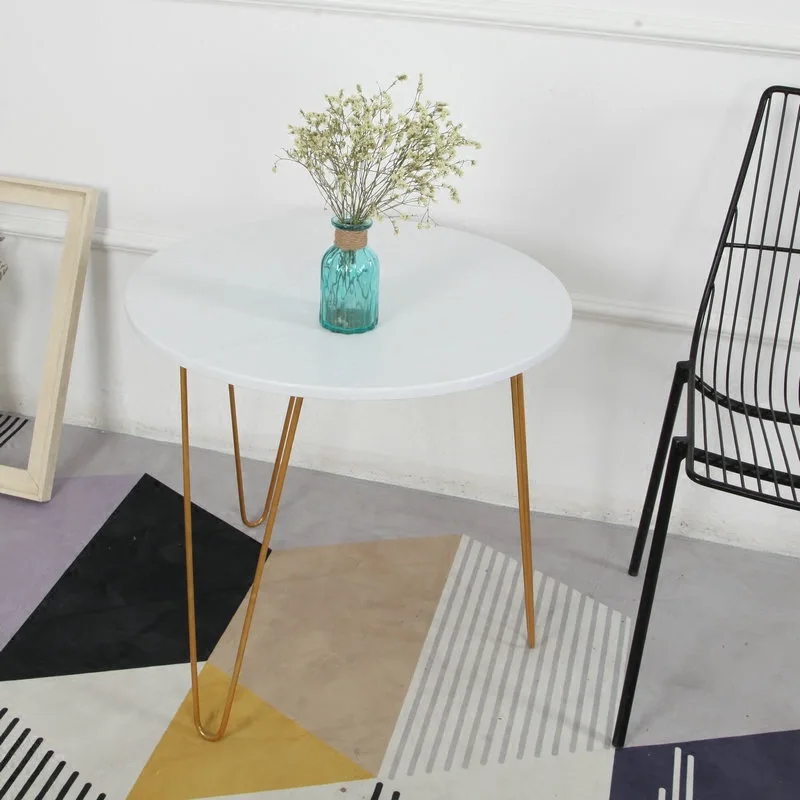 Белый современный простой Золотистый металлический журнальный столик диван для