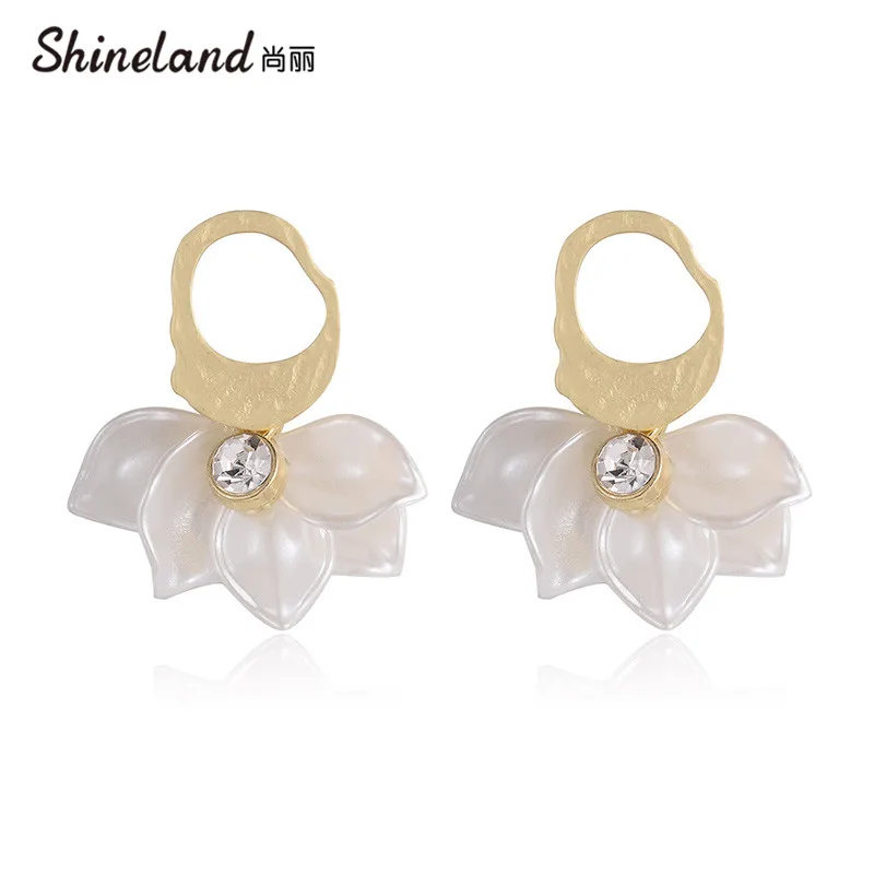 

Shineland 2021 Trendy Irregular Simulated Pearl Women's Drop Dangle Earrings Party Zircon Brincos Fashion Jewelry Gift Wholesale