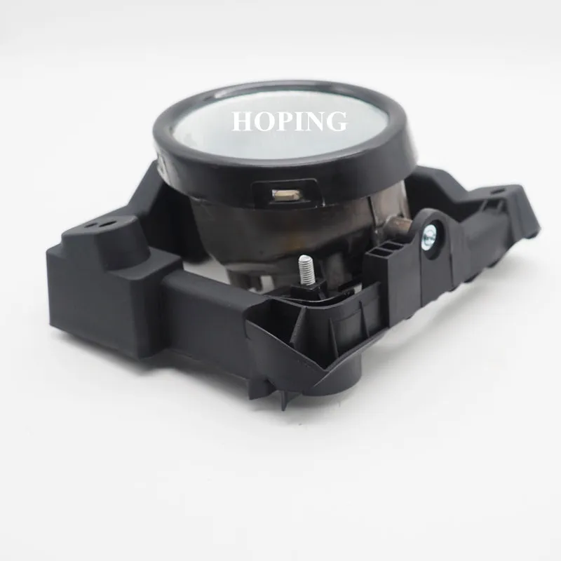 Надеясь левый и правый передние противотуманные фары светильник