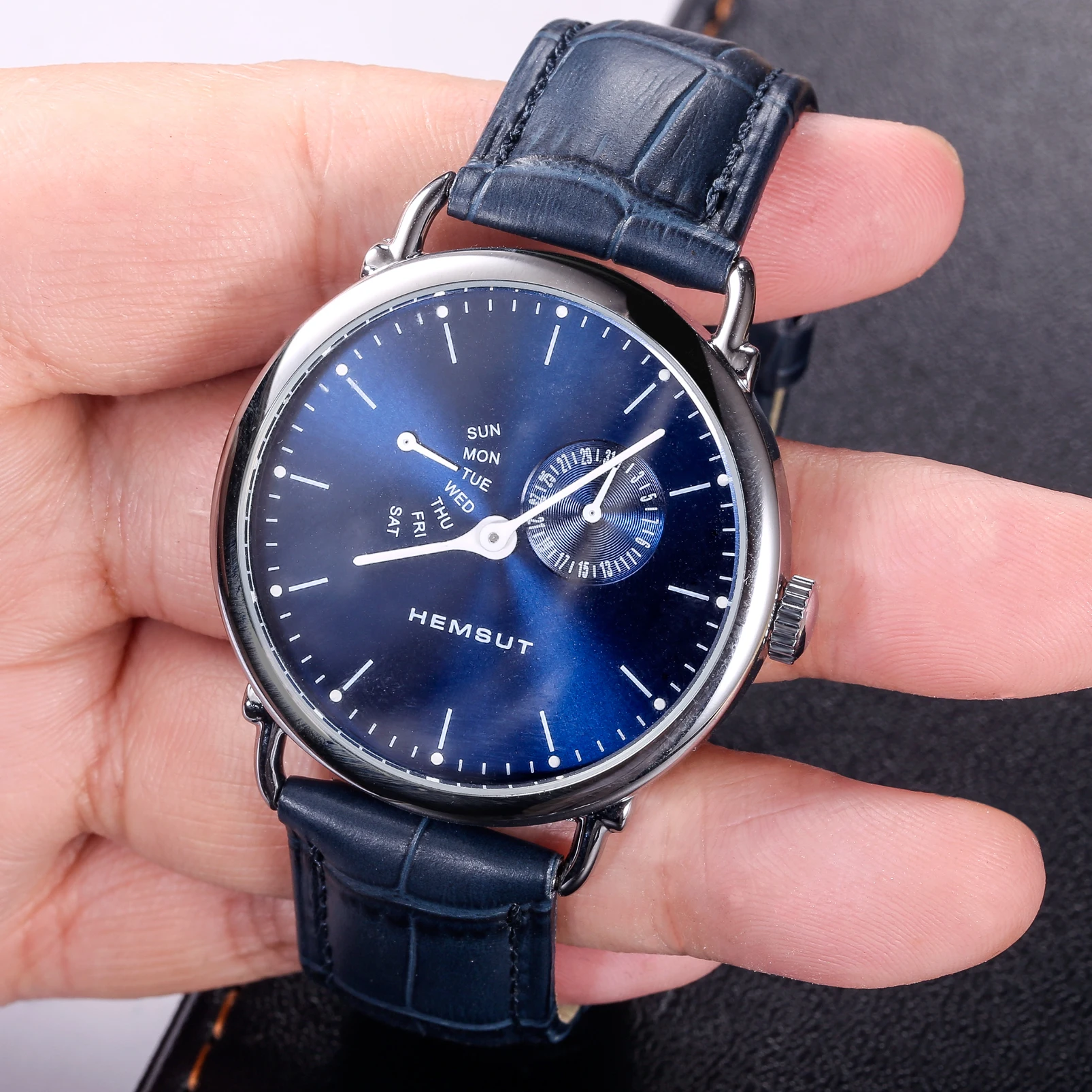 

Alligator Embossed Leahter Watch Bands Quick Release Blue Handmade Top Grain Replacement Watches Strap 16mm 18mm 20mm 22mm