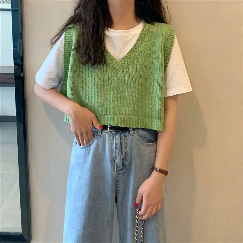 

Women V-Neck Knit Sweater Vest Korean Style Loose Short Sweater Vests Spring Autumn Female Casual Sleeveless Twist Knit Pullover
