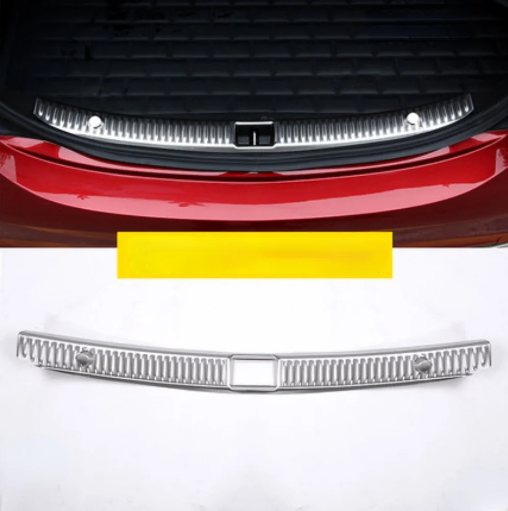 

Накладка на бампер для Mercedes Benz C Class C200 C180 C260 2016-2019