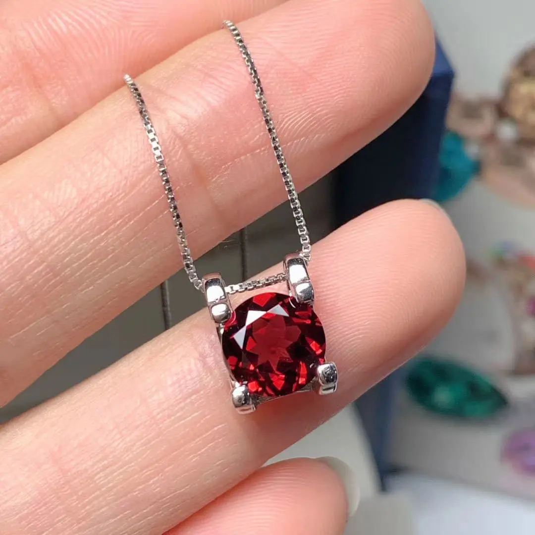 

Hotsale Silver Garnet Pendant for Young Girl 6mm VVS Grade Natural Garnet Necklace Pendant 925 Silver Garnet Jewelry