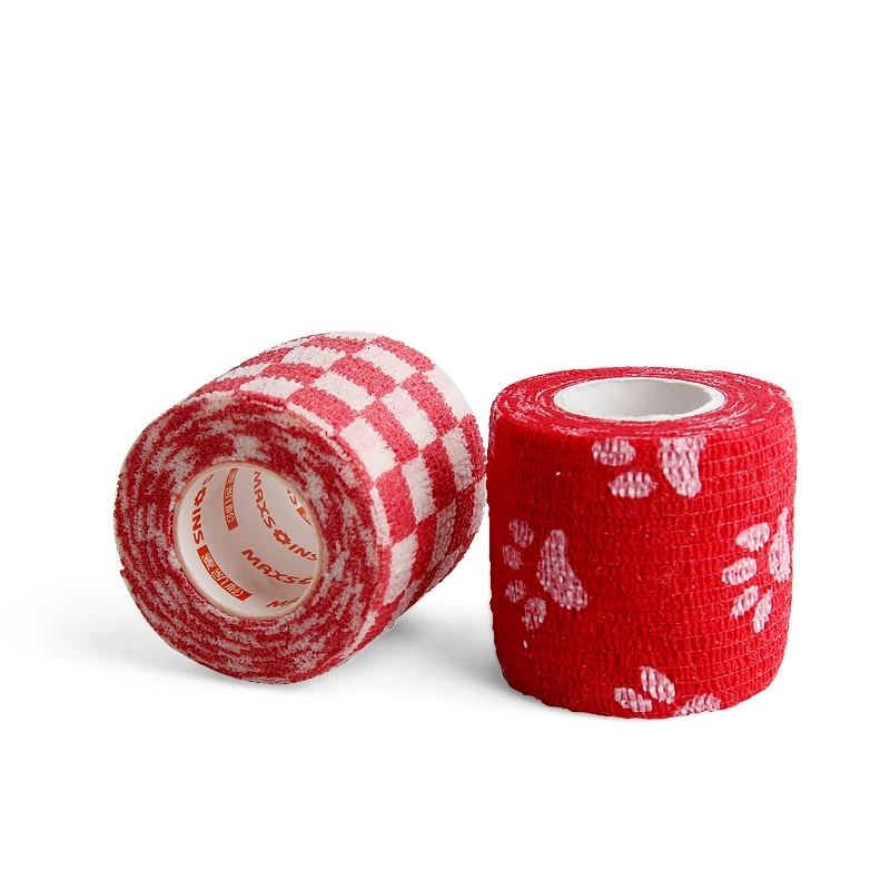 Мышечная лента обернутая вязкой эластичной повязкой кинезиологическая повязка