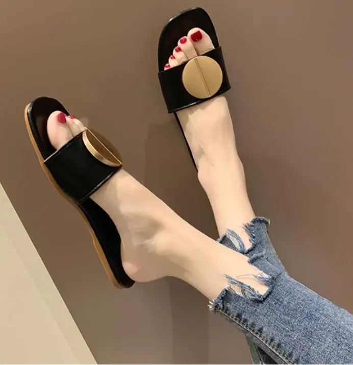 Простые Летние женские шлепанцы 2019 удобные на плоской подошве женская модная