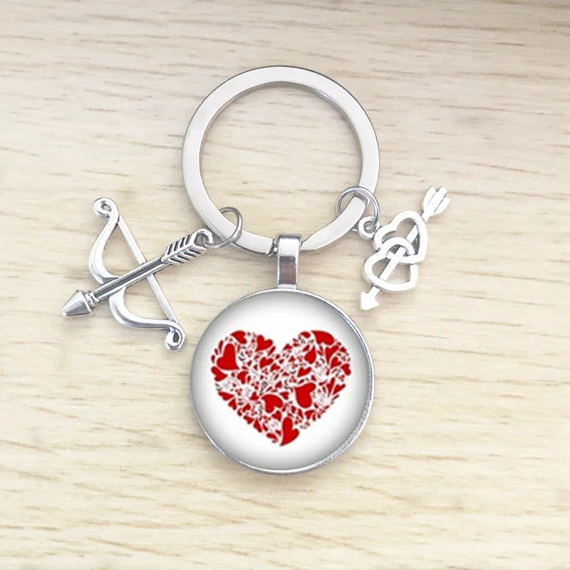 

Valentine's Day LOVE heart-shaped round photo convex round flat back arrow pendant alloy pendant keychain couple best gift