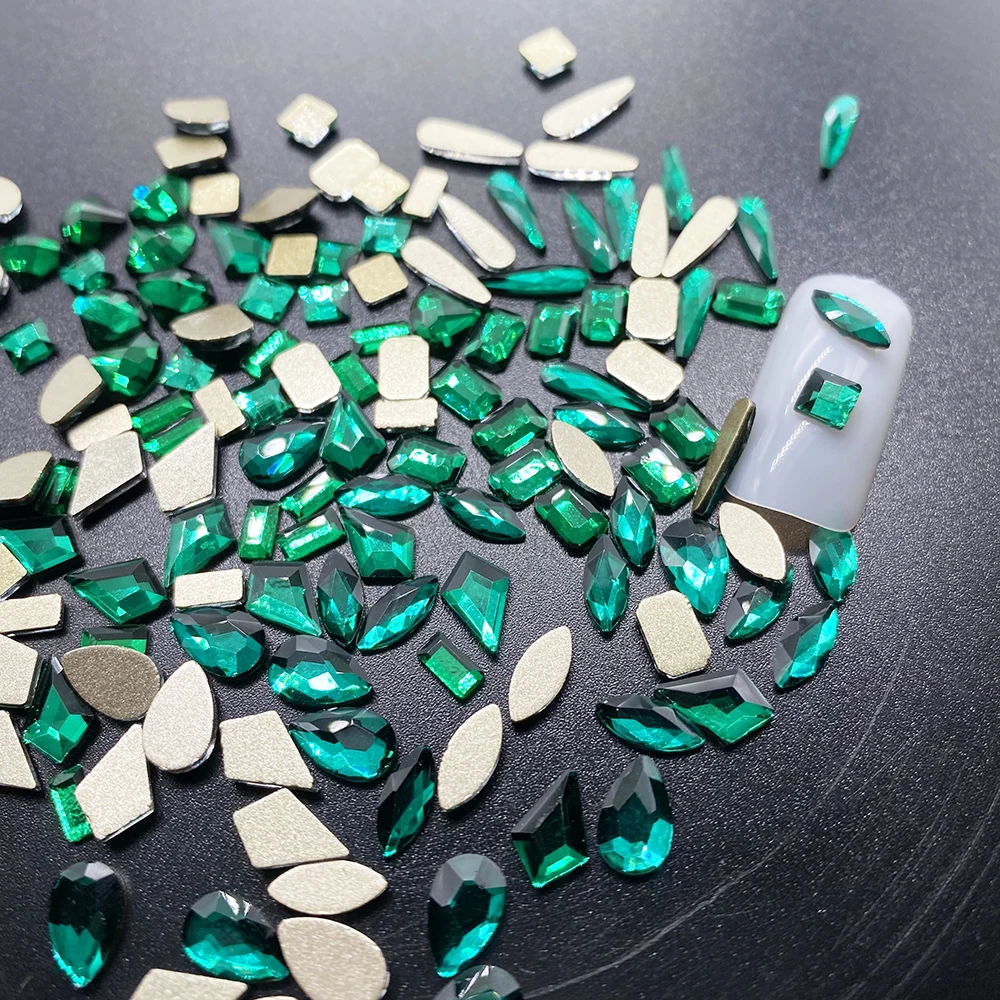 

20pcs/100pcs Different Design Rhinestone Diamond Flat Bottom Crystal Emerald Glitter Glass Nail Art Jewelry Beads 3D Decoration