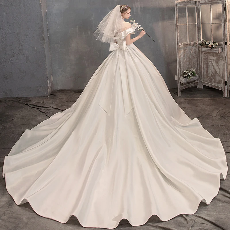 Simple Plain Satin Wedding Dresses 2022 Big Bow Ivory Vestido De Noiva Bridal Dresses Boat Neck Long Tail Wedding Gown