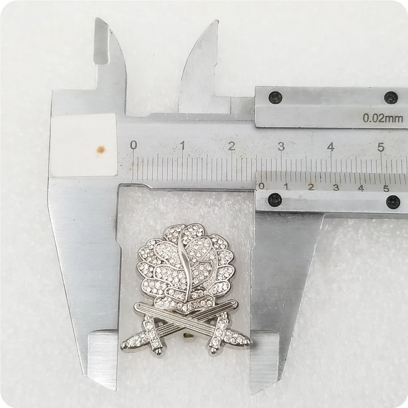 Высшее качество немецкий медаль дуб Лист двойные мечи бриллианты Рыцари значок