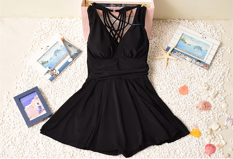 M-3XL Plus Size Women Swimsuit Solid Push Up Skirted Bathing Suit Padded One Piece Pleated Swimdress V neck Ladies Swimwear