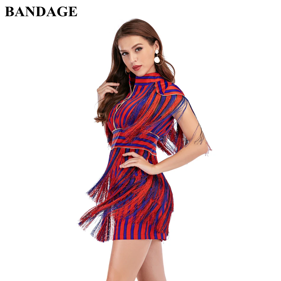 Женское короткое платье с бахромой соблазнительное разноцветное облегающее