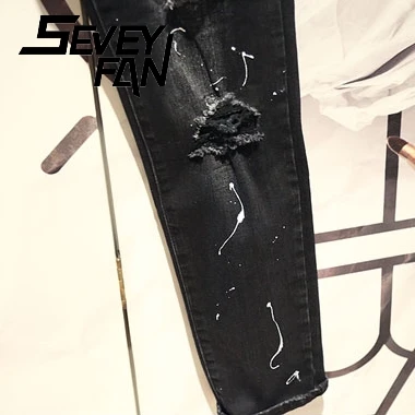 Рваные обтягивающие джинсы мужские потертые с дырками уличная одежда в стиле