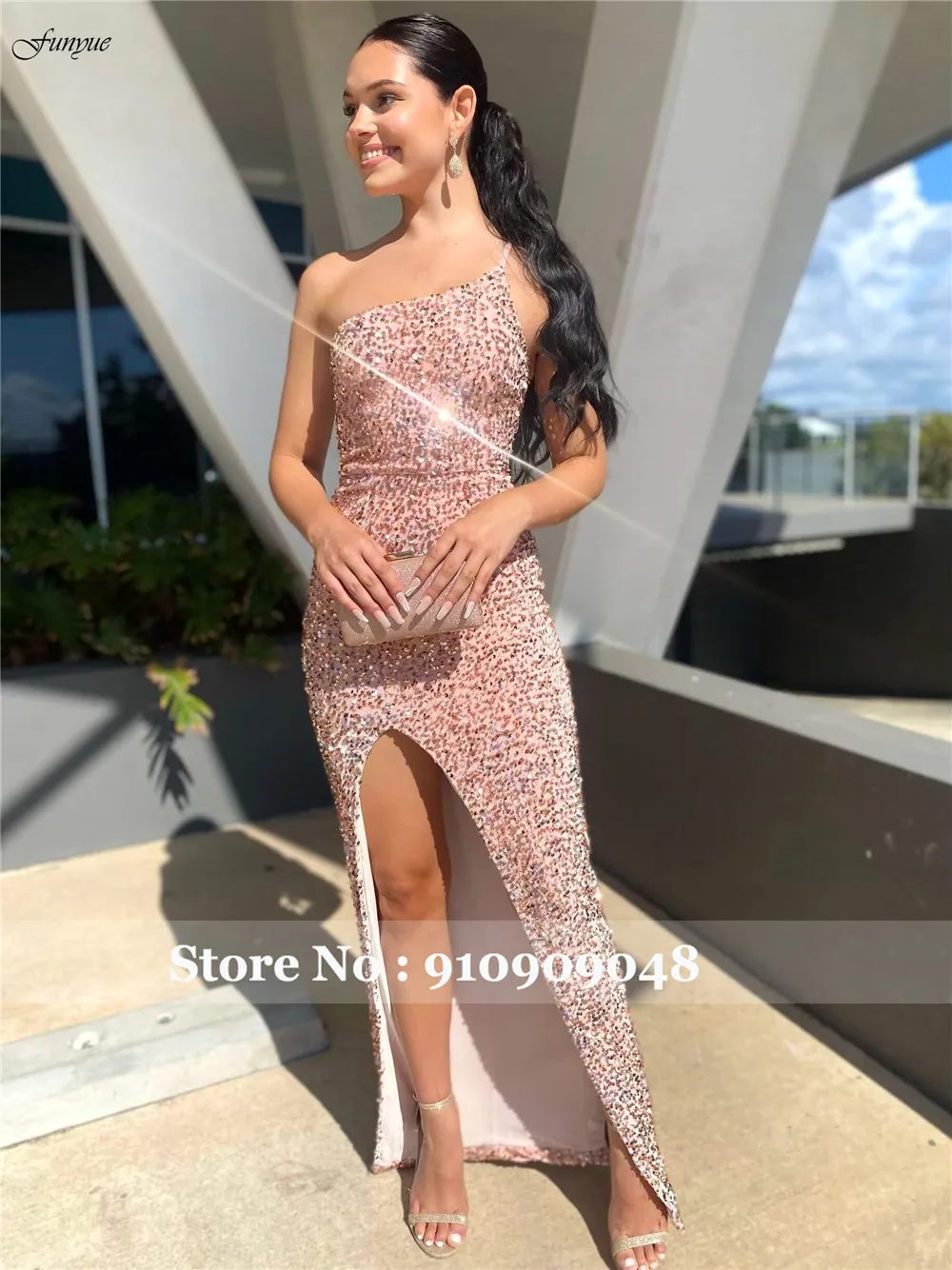 Фото Funyue Glitter Sequin Velvet Sexy Mermaid Prom Dresses Long Blush Pink High Slit One Shoulder Formal Party Evening Gowns 2024 №4