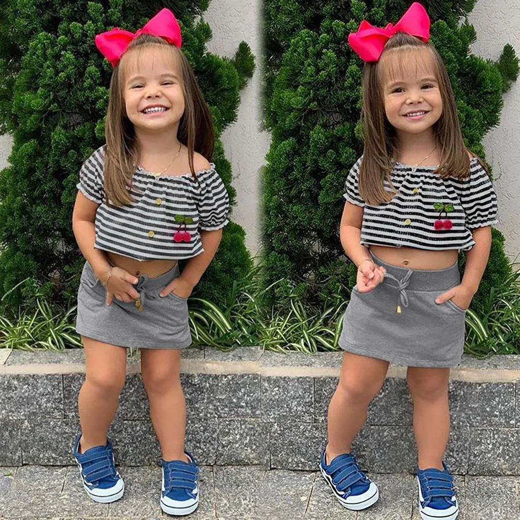 Новинка 2019 года топы с короткими рукавами и принтом вишни в полоску для маленьких