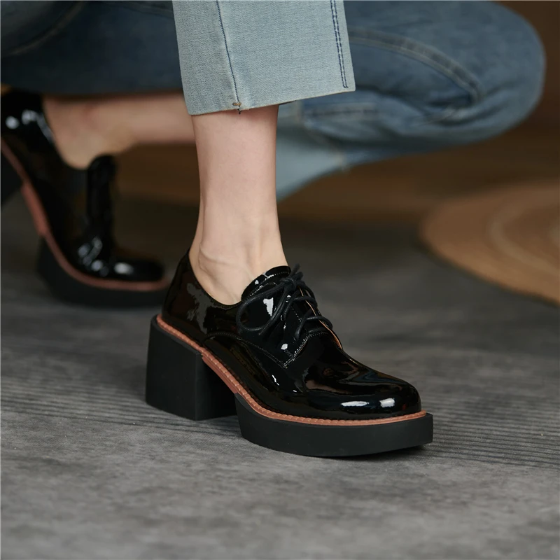 

VERCONAS Lace-Up Basic Women Pump Classic Retro Concise Platforms Round Toe Thick Heels Genuine Leather 2021 Autumn Shoes Woman