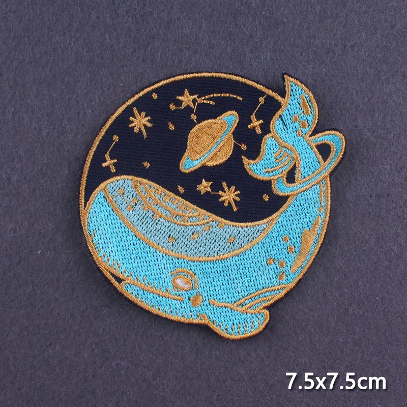 Мультяшные нашивки с животными аниме термоклейкие для одежды китами наклейки