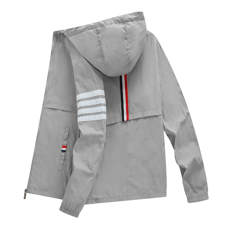 

2021 New Jackets Men Clothing Techwear Harajuku Streetwear Jacket For Men Style Sun Protection Clothes Korean Fashion Ultra-Thin